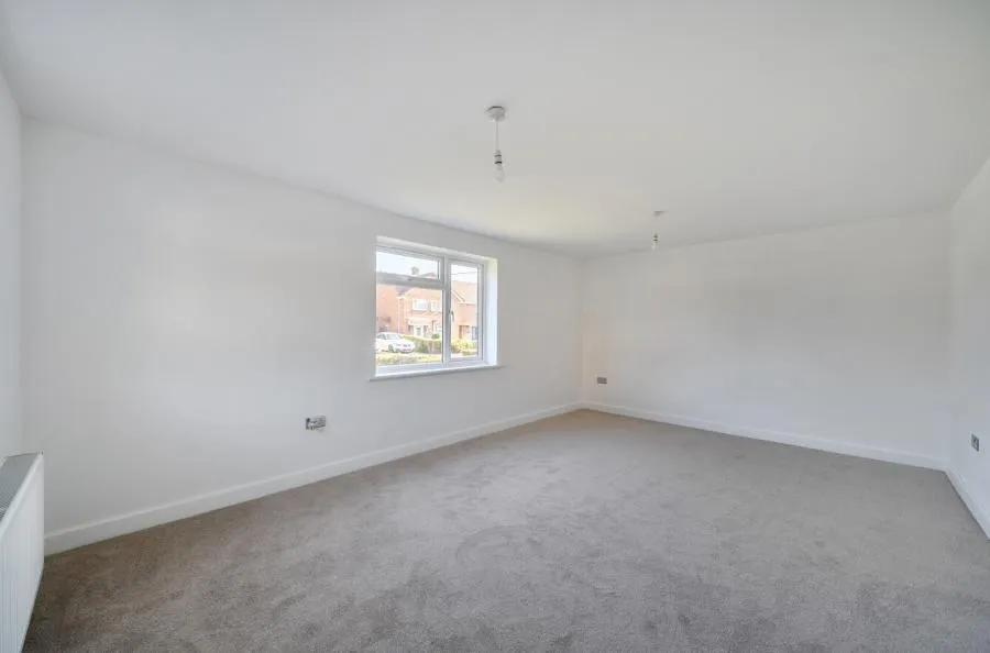 Shute Avenue, Watchfield, SN6, photo 3