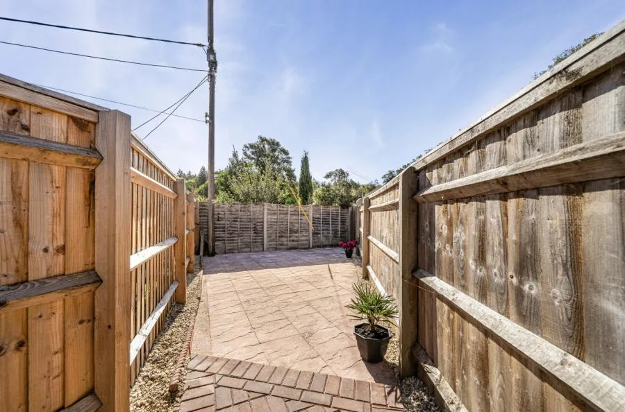 Shute Avenue, Watchfield, SN6, photo 22