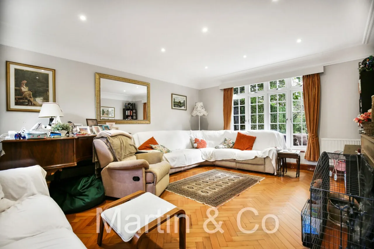 Croham Manor Road, South Croydon, CR2, photo 3