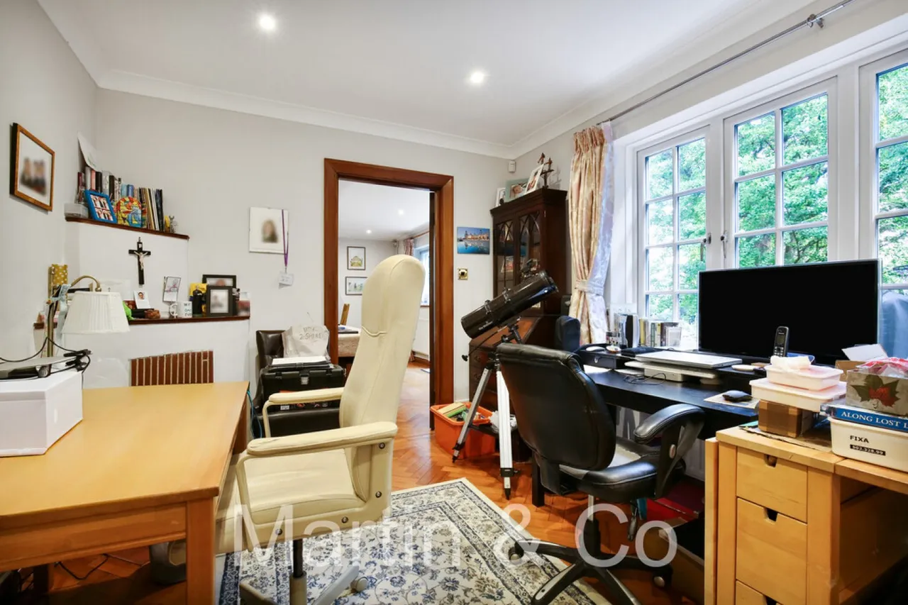 Croham Manor Road, South Croydon, CR2, photo 17