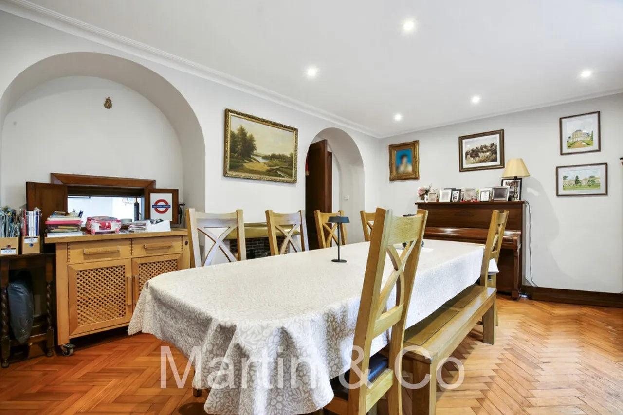 Croham Manor Road, South Croydon, CR2, photo 6
