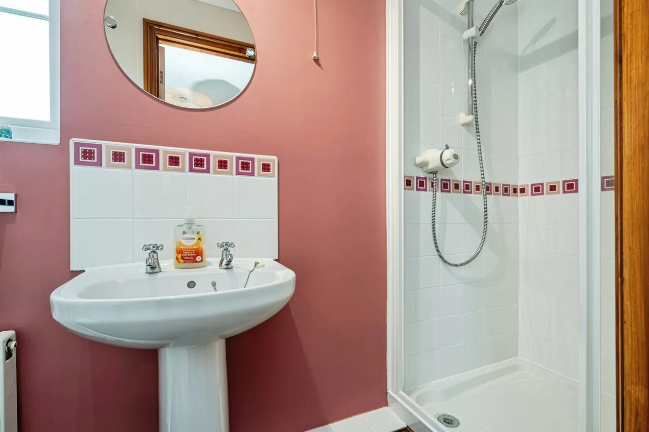 Seafields Drive, Hopton, NR31, photo 10