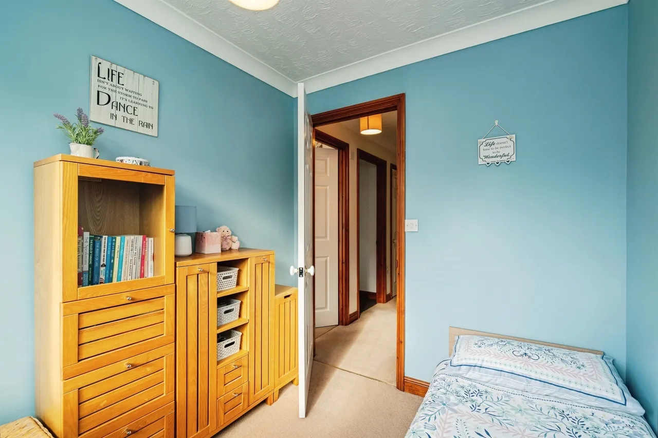 Seafields Drive, Hopton, NR31, photo 12