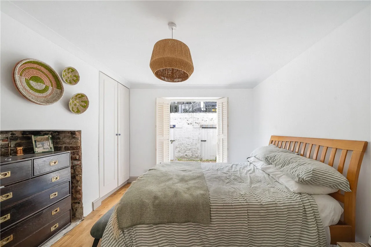 Gloucester Avenue, London, NW1, photo 10
