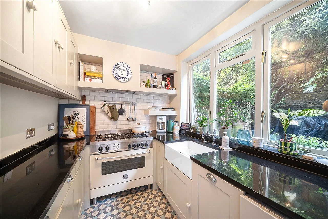 Gloucester Avenue, London, NW1, photo 4