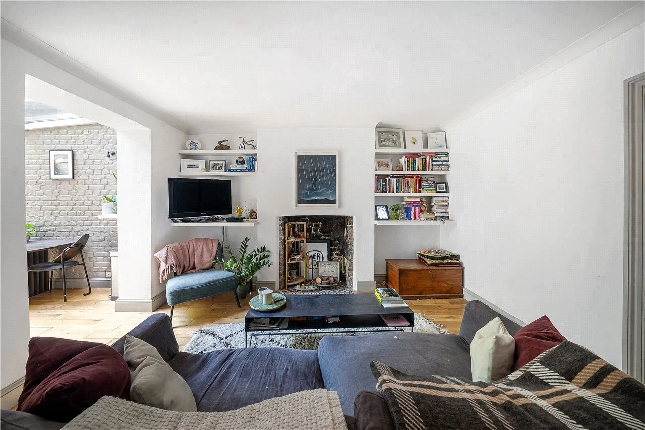 Gloucester Avenue, London, NW1, photo 2