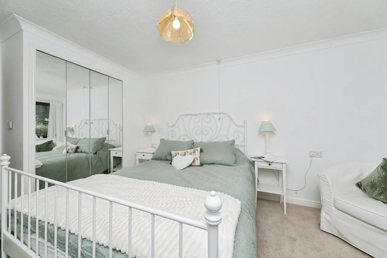 Coed Pella Road, Colwyn Bay, LL29, photo 8