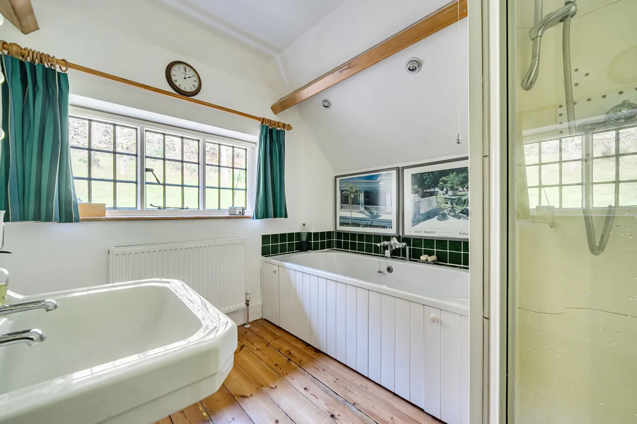 Blackdown, Haslemere, GU27, photo 15