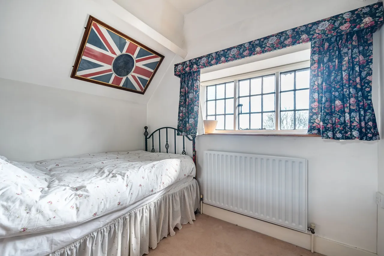 Blackdown, Haslemere, GU27, photo 14