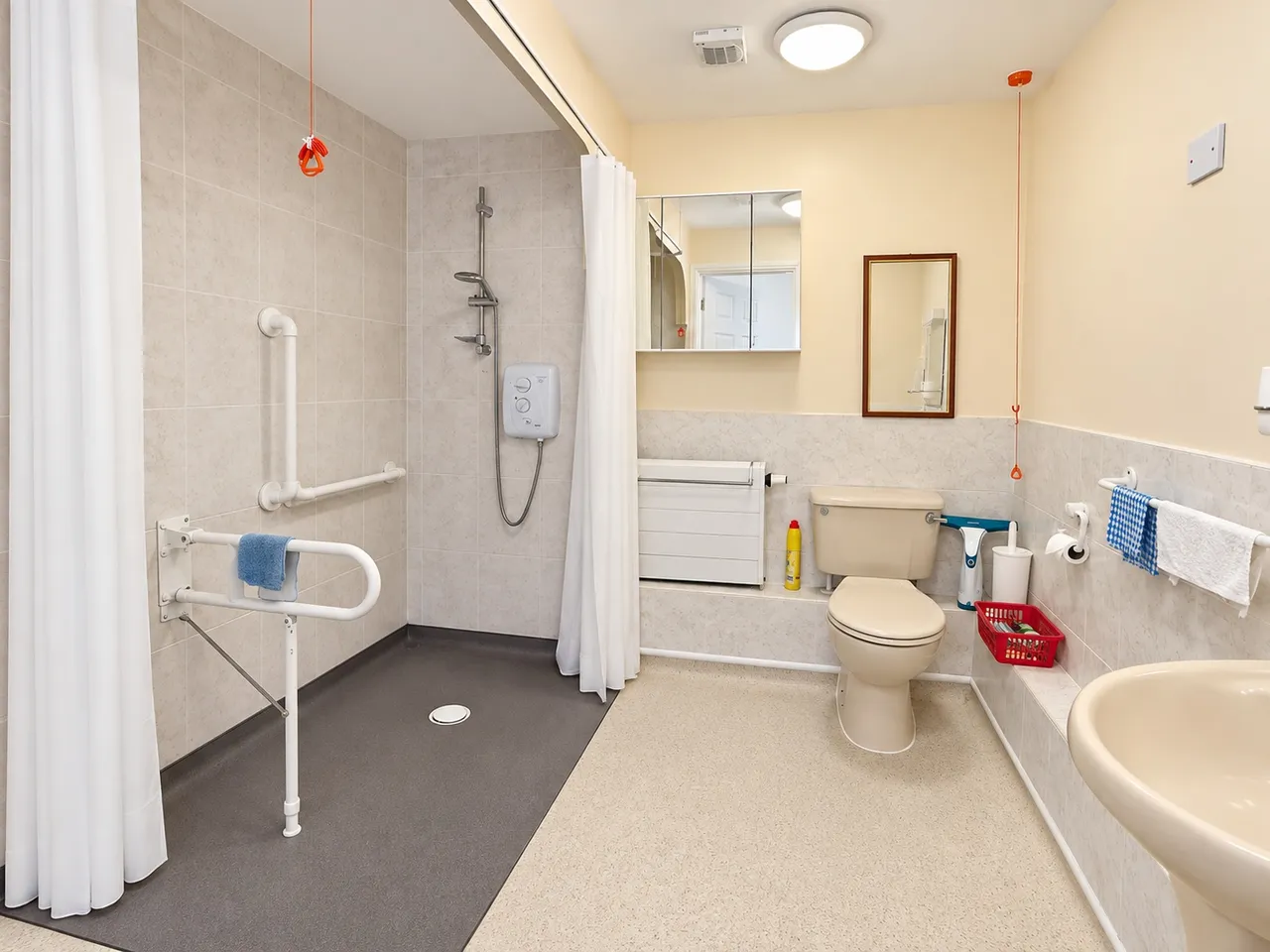 Minster Court, Bracebridge Heath, LN4, photo 6