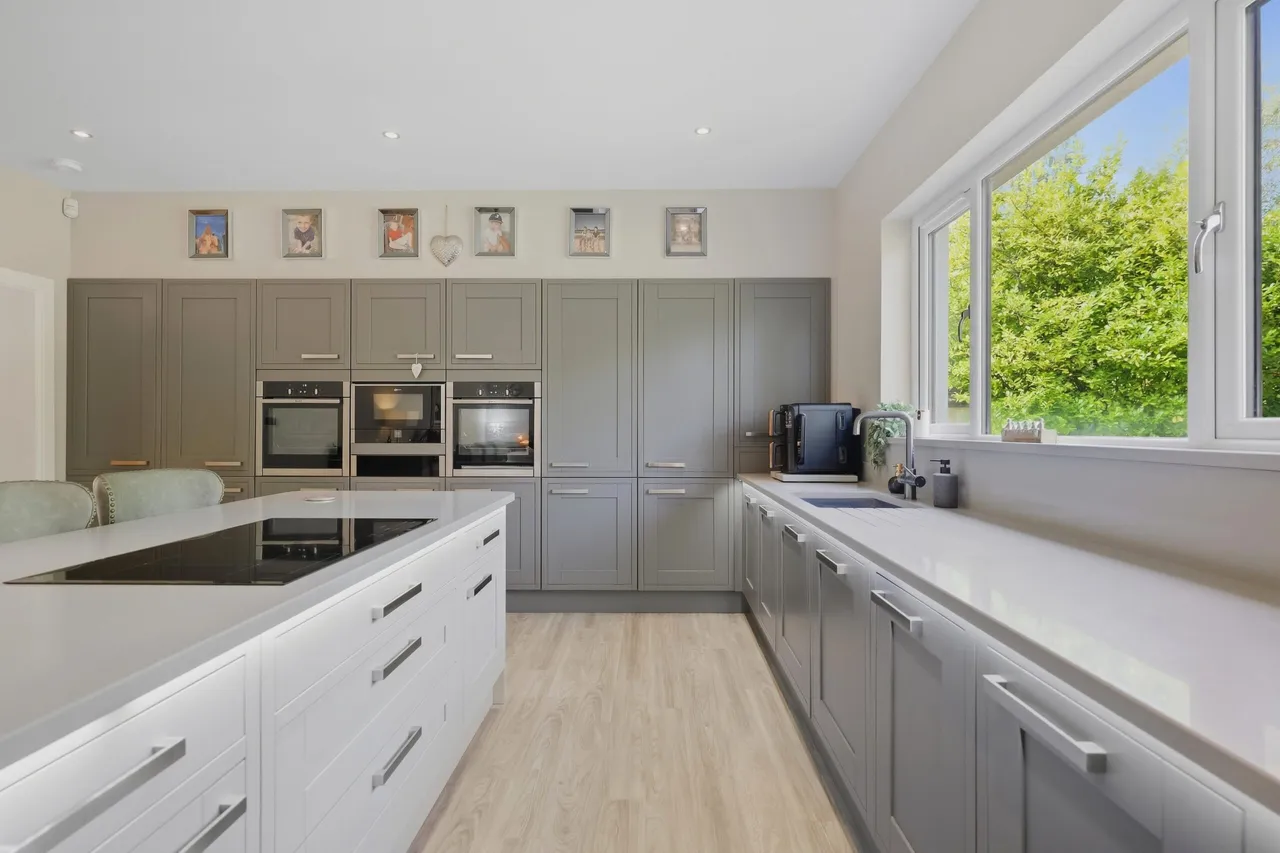 Sunningdale Avenue, Newton Mearns, photo 7