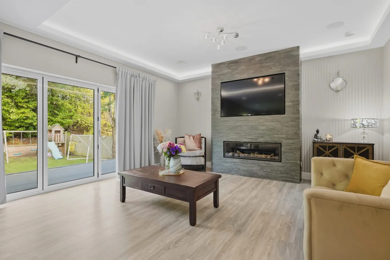 Sunningdale Avenue, Newton Mearns, photo 5