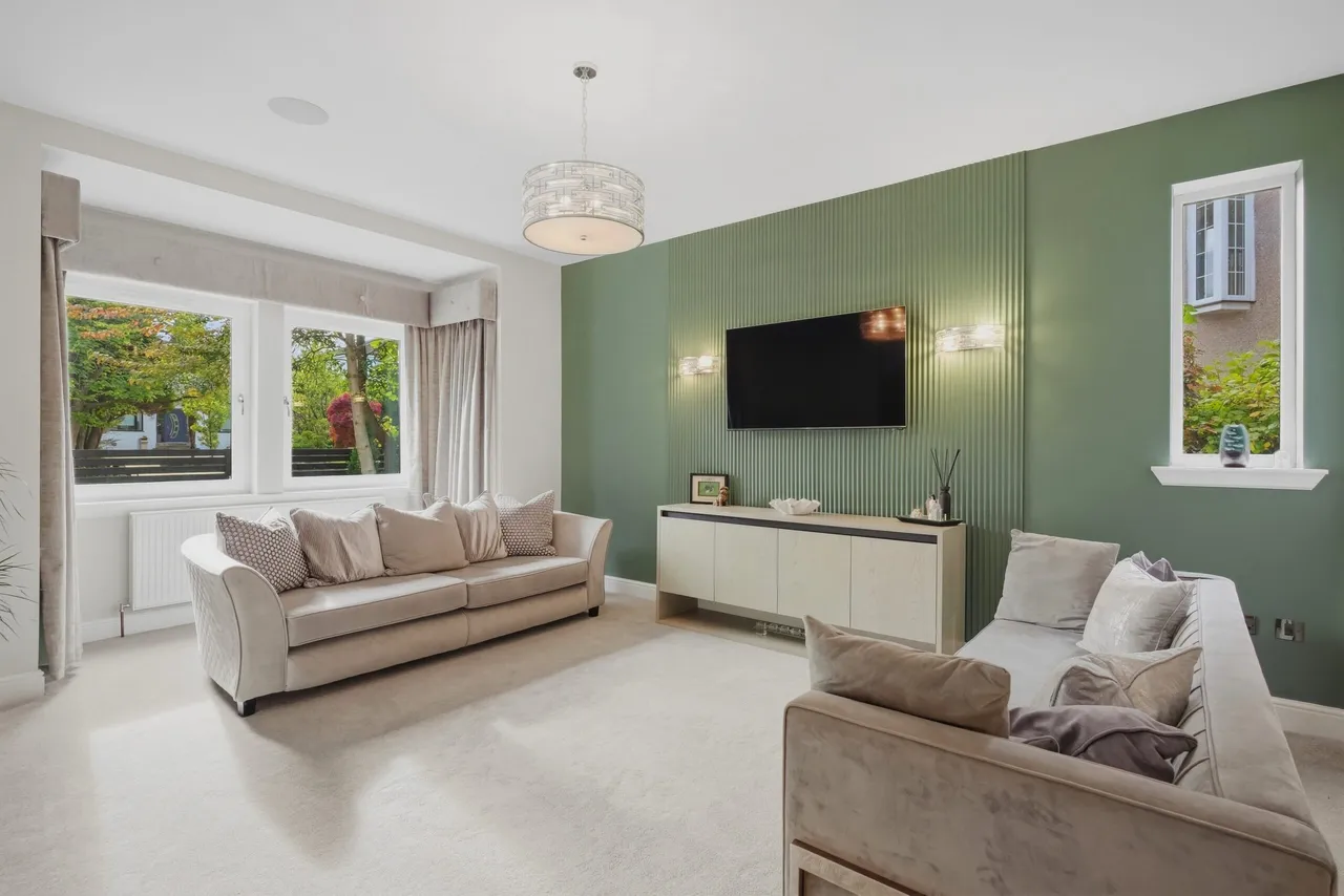 Sunningdale Avenue, Newton Mearns, photo 2
