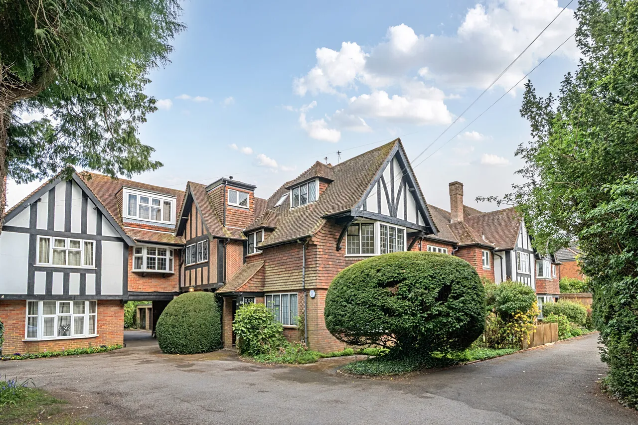 4 bed flat for sale — Chesham Road, Amersham, HP6