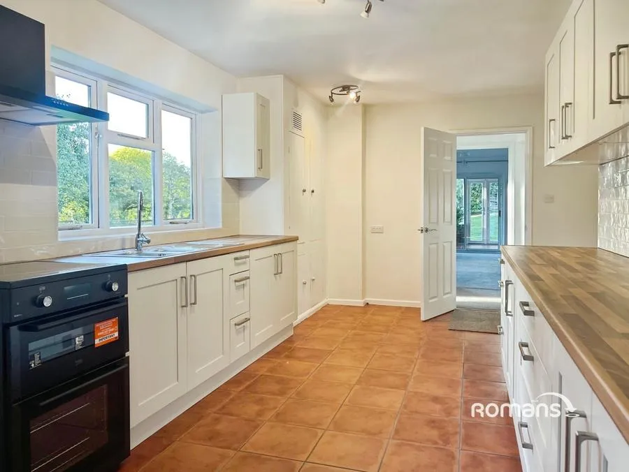 Summerleys Road, Princes Risborough, HP27, photo 3