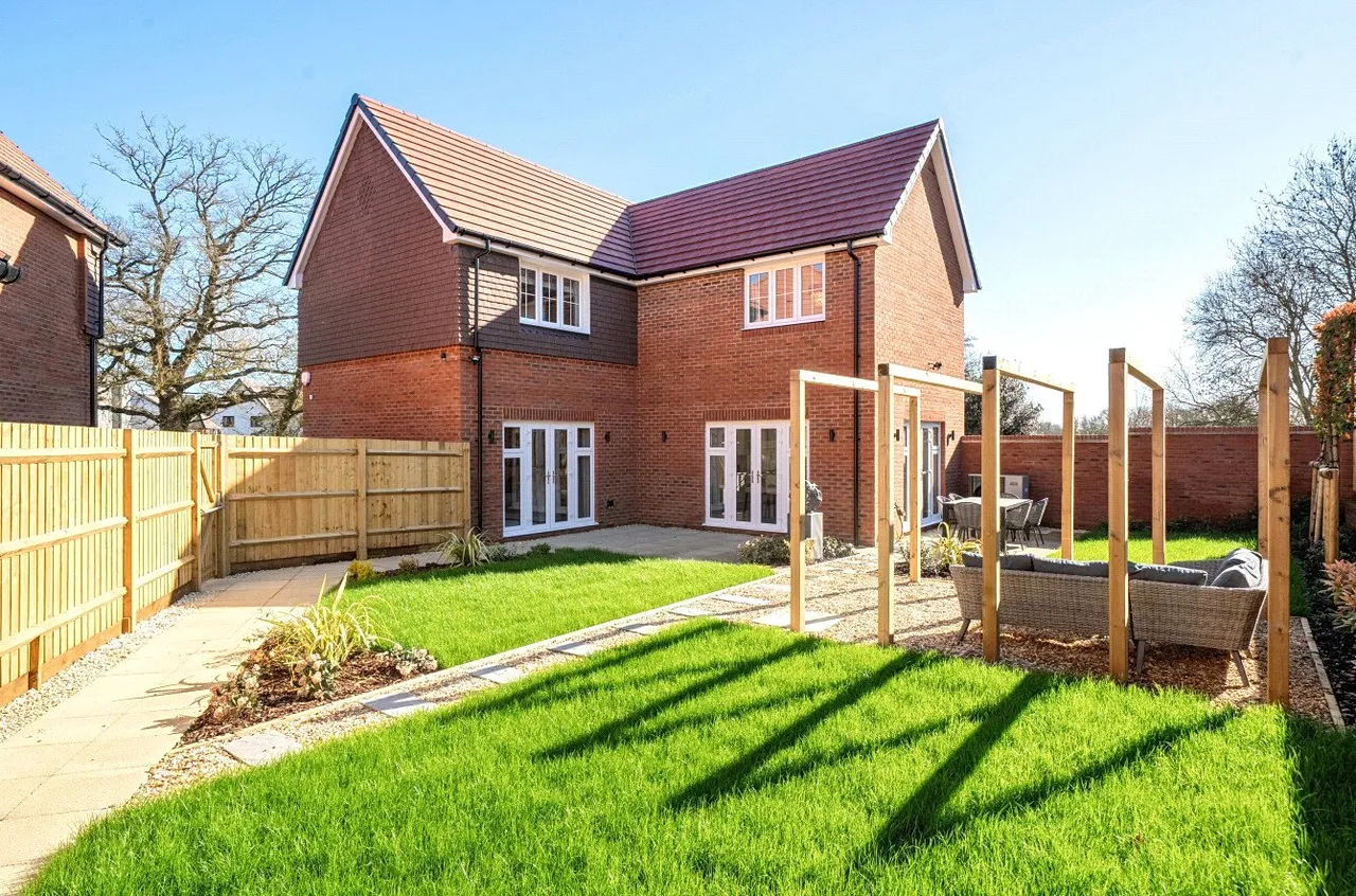 Millet Road, Finchwood Park, Wokingham, Berkshire, RG40 4BH, photo 25