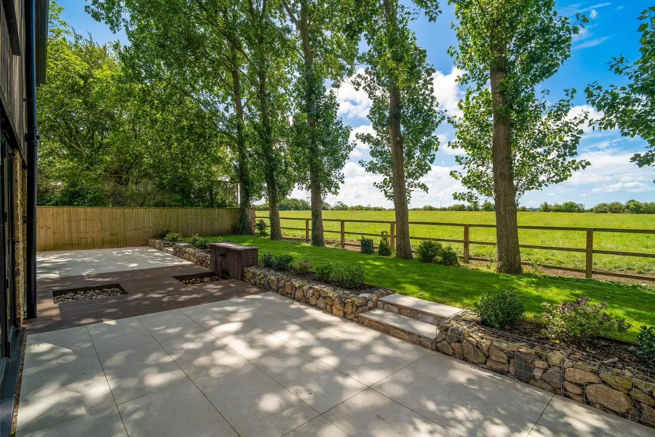 Fieldstone Gardens, Stalmine, FY6, photo 25