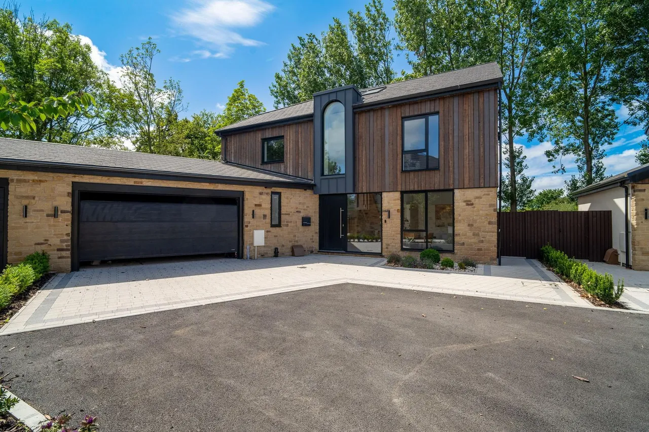 Fieldstone Gardens, Stalmine, FY6, photo 27