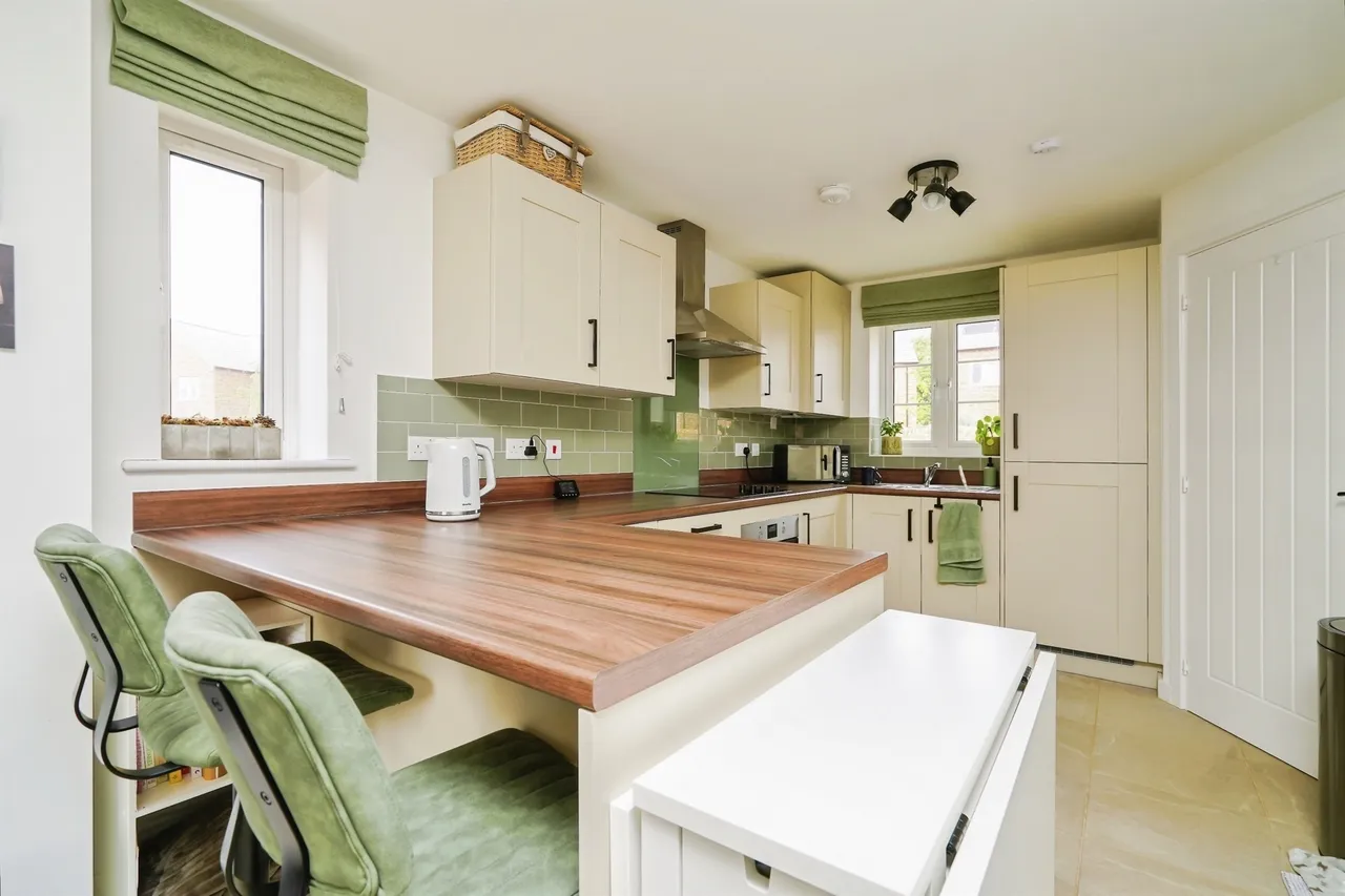 Viggers Drive, Banbury, OX16, photo 4