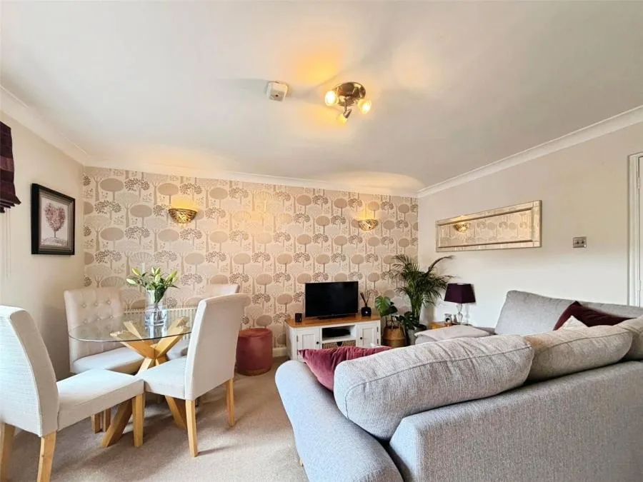 Bridge Street, Kenilworth, CV8, photo 8