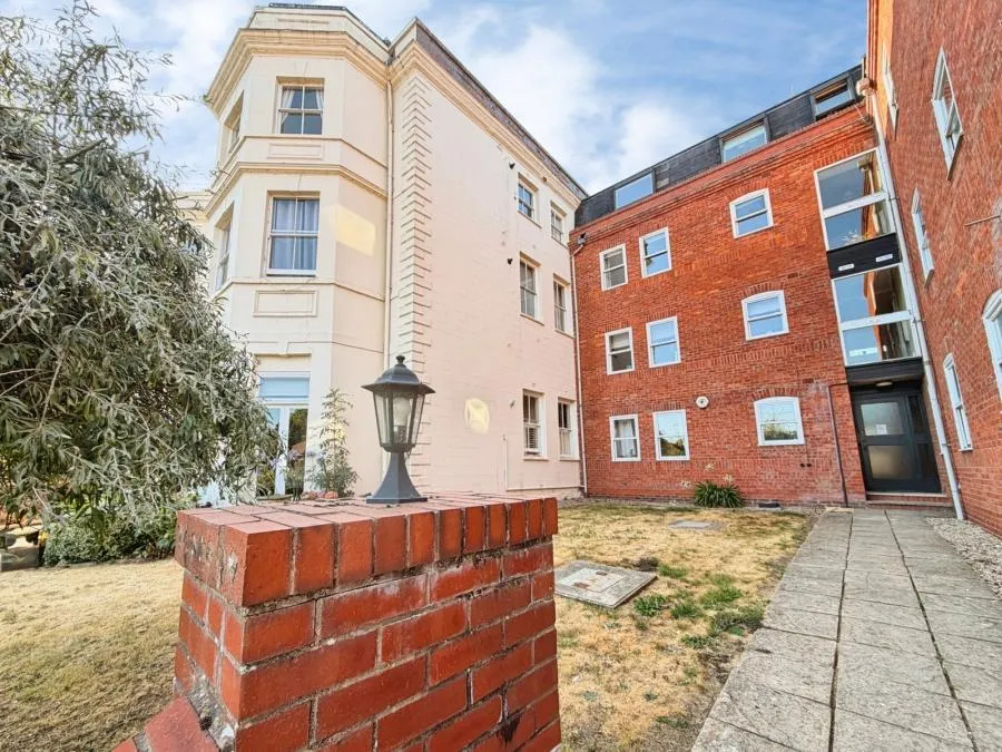 Bridge Street, Kenilworth, CV8, photo 2
