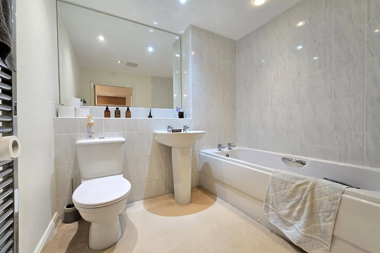 Romana Square, Altrincham, photo 11