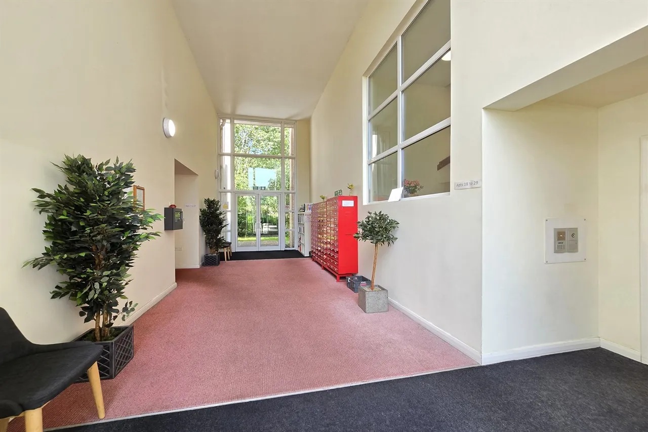 Romana Square, Altrincham, photo 14