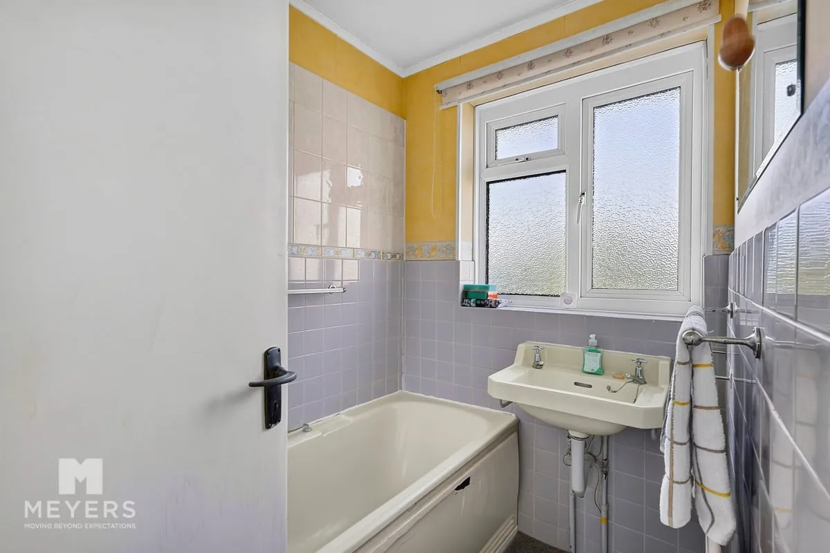 Iford Lane, Bournemouth, BH6, photo 19