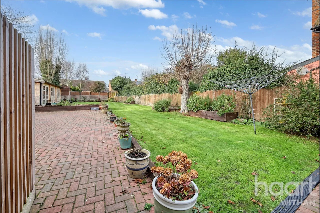 High Street, Kelvedon, CO5, photo 13