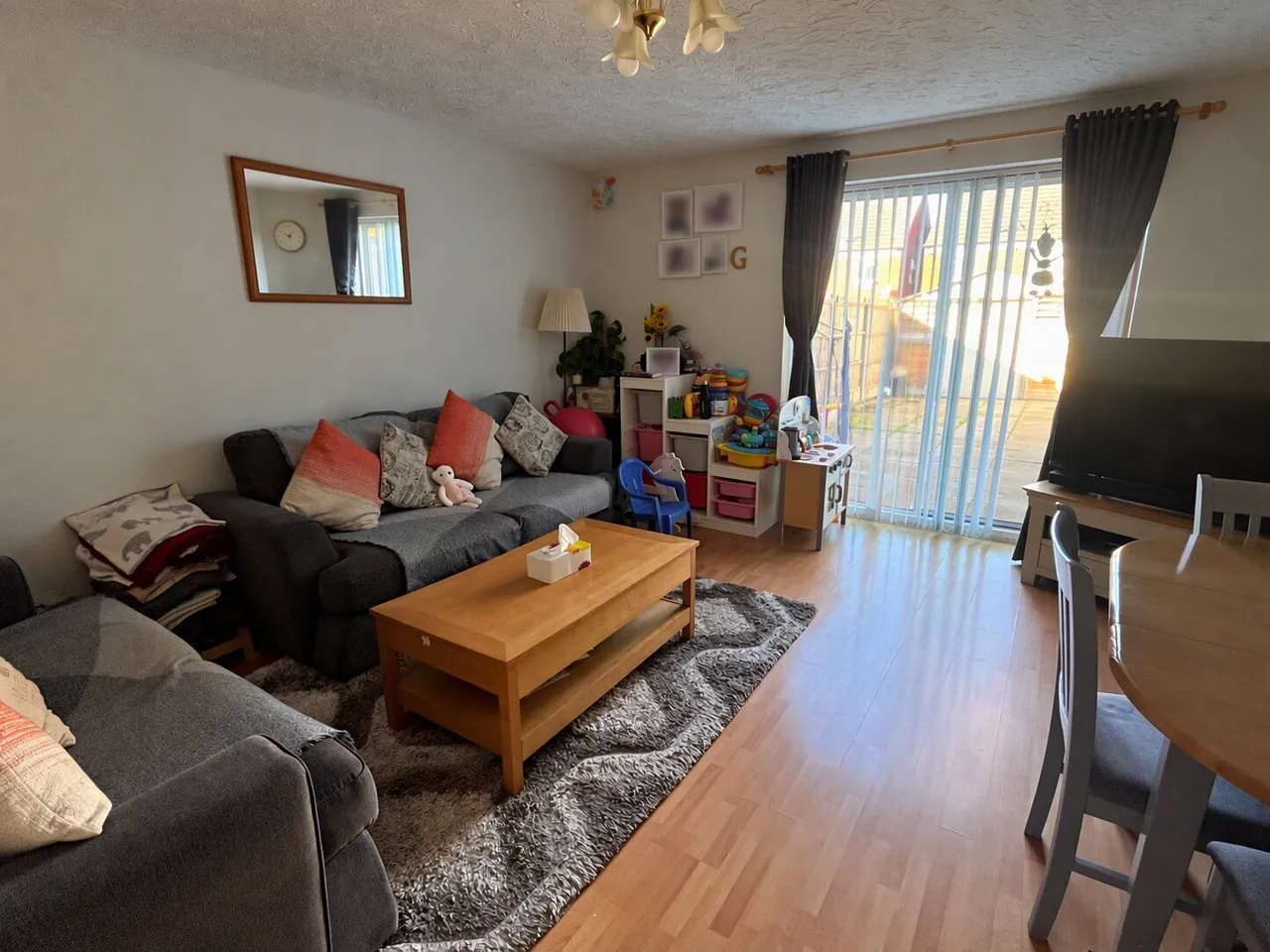 Arthur Harris Close, B66, photo 2
