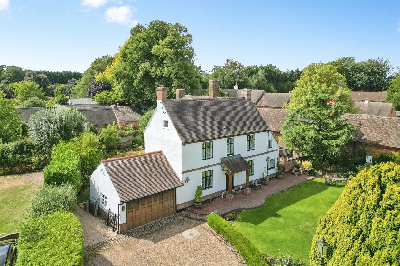 5 bed house for sale, Quarry Lane, Atherstone, CV9
