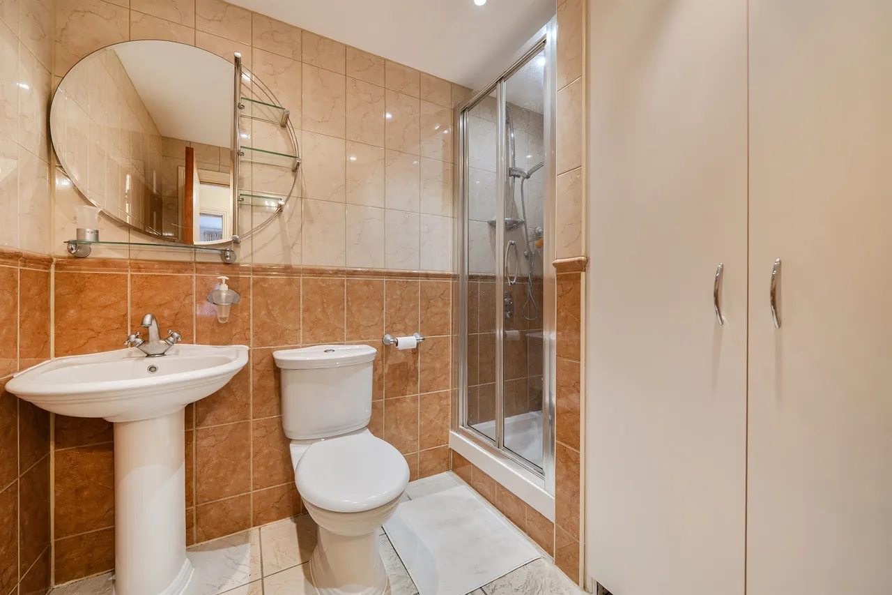 Crescent Road, Enfield, photo 11