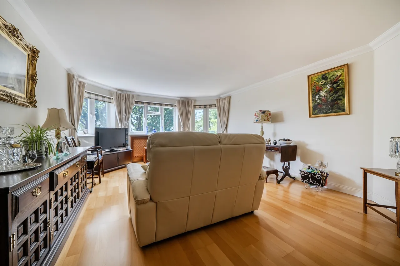 Crescent Road, Enfield, photo 7