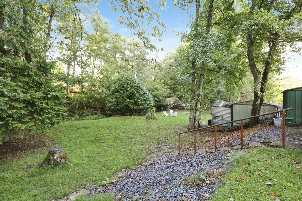 Partridge Place, Turners Hill Park, RH10, photo 12