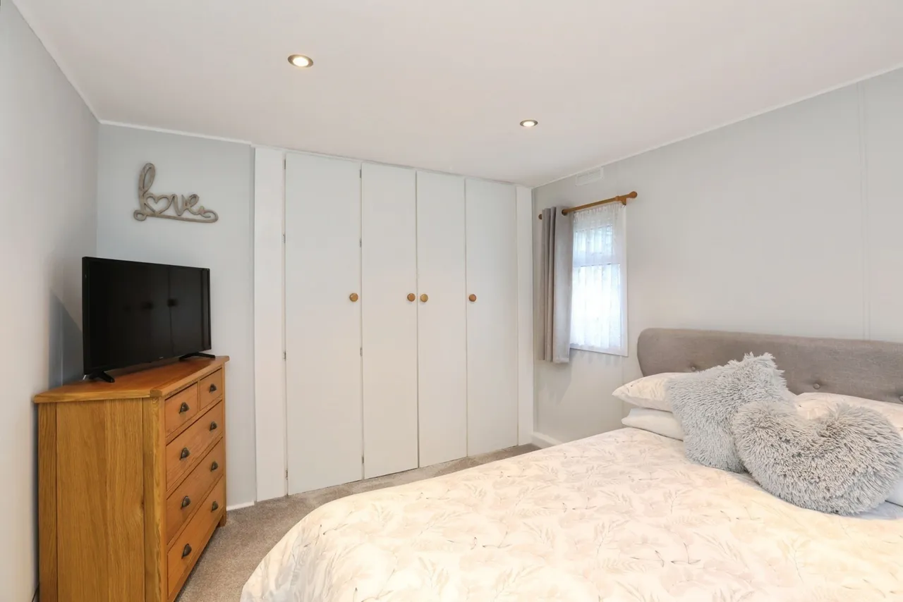 Partridge Place, Turners Hill Park, RH10, photo 8