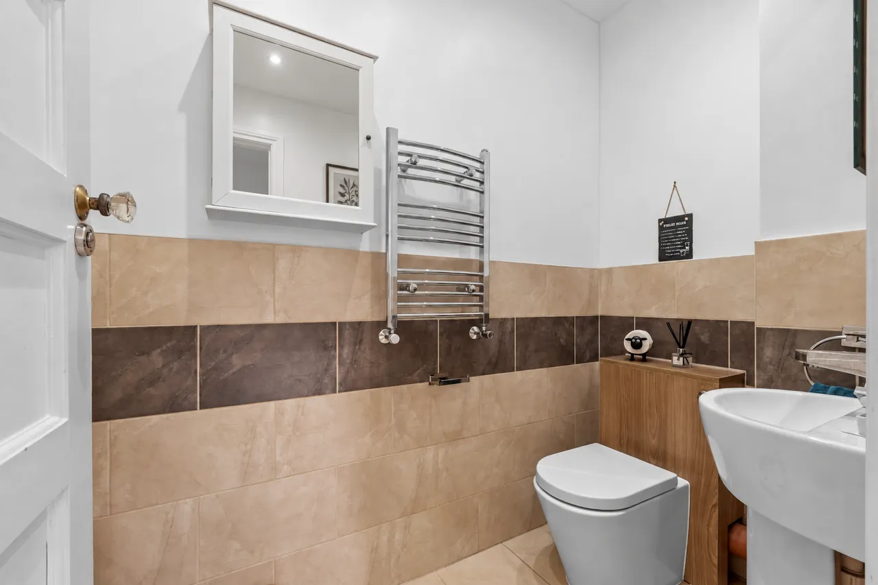 Chestnut Avenue, Epsom, KT19 0SZ, photo 7