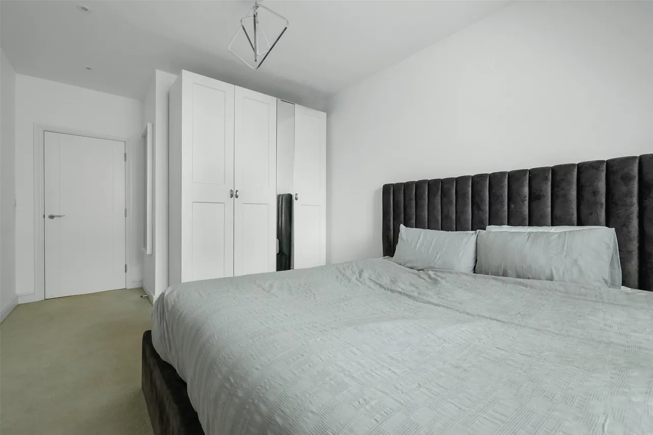Hatchlands Road, Redhill, RH1, photo 7