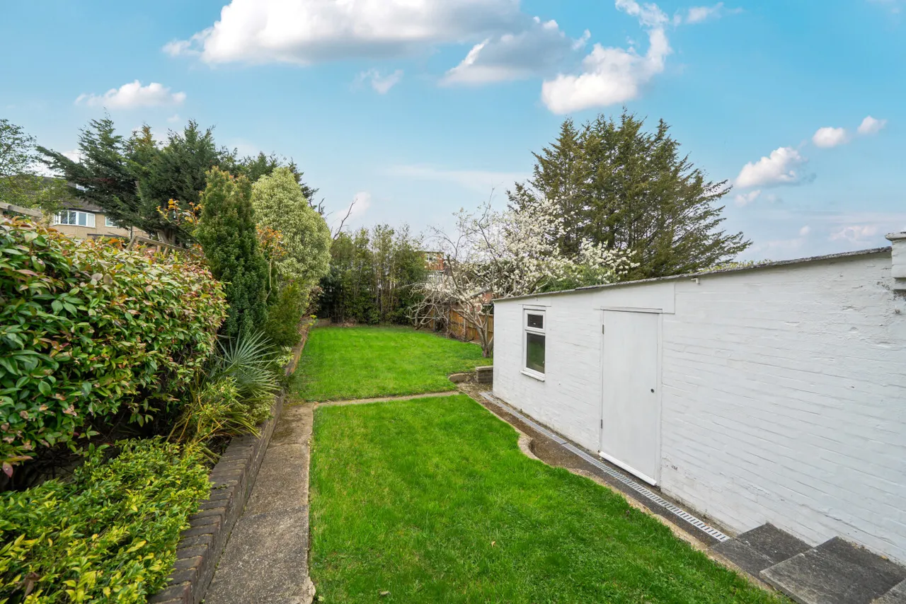 Cowper Road, Southgate, London, N14, photo 4