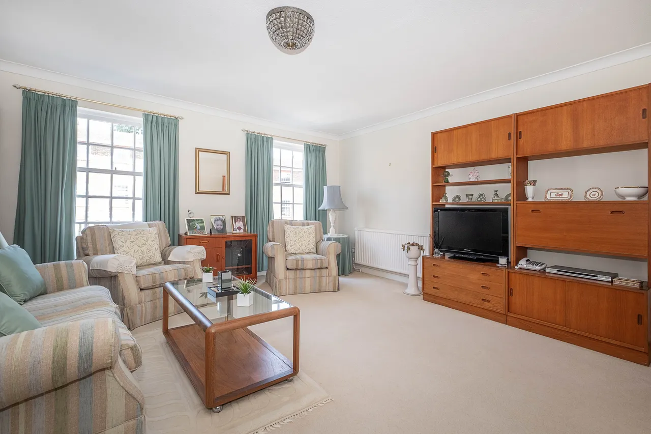 Pine Grove, London, SW19, photo 3