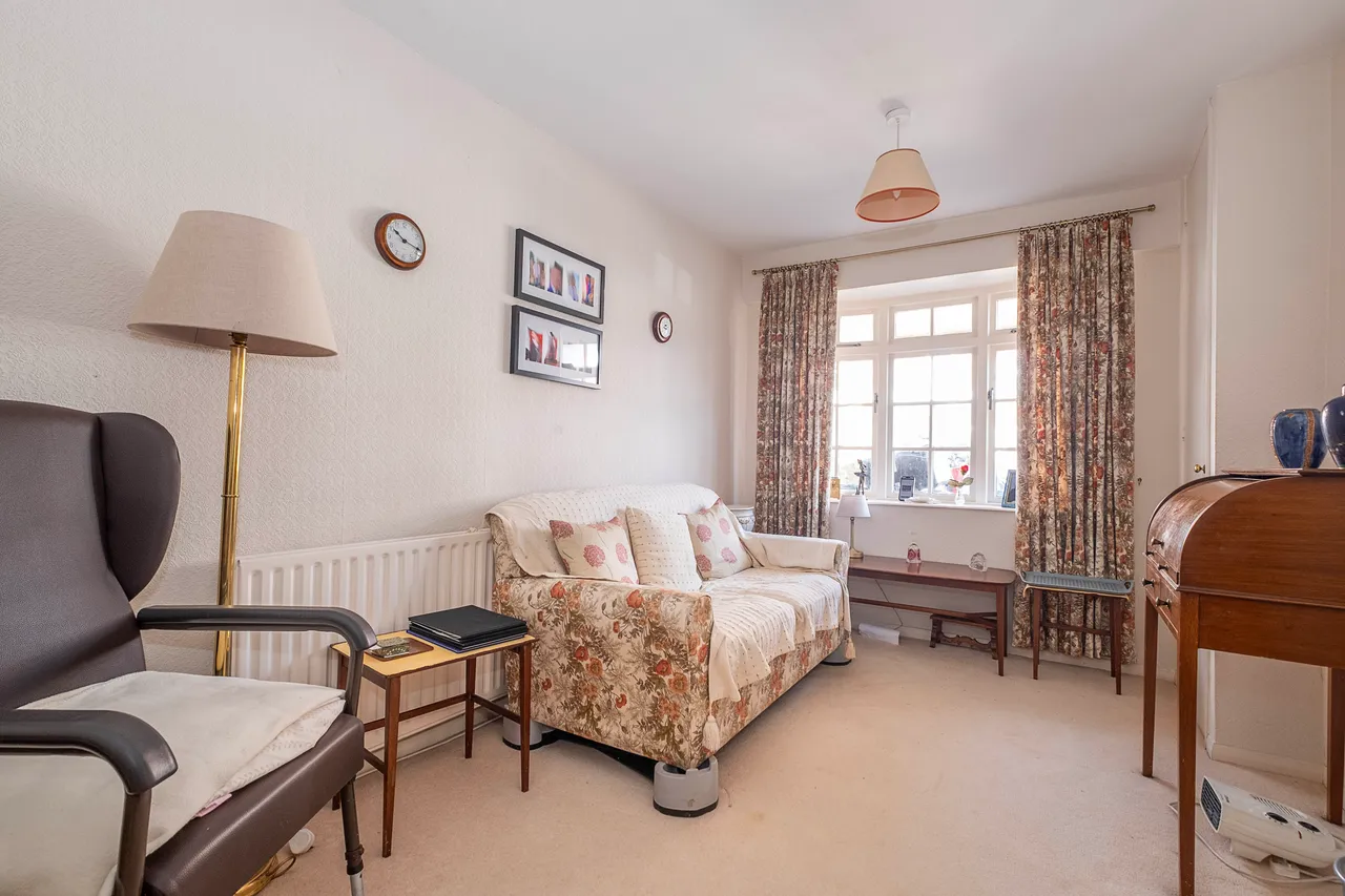 Pine Grove, London, SW19, photo 21