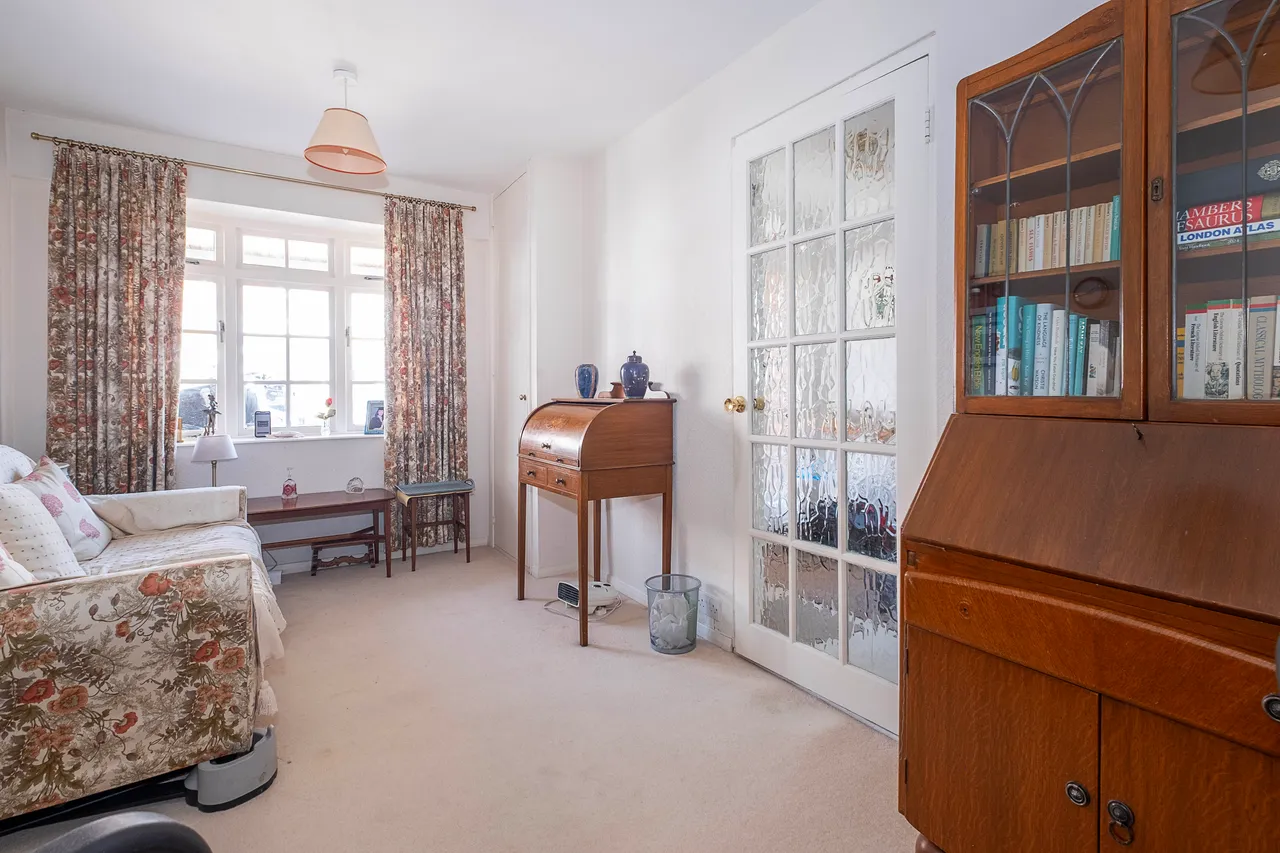 Pine Grove, London, SW19, photo 22
