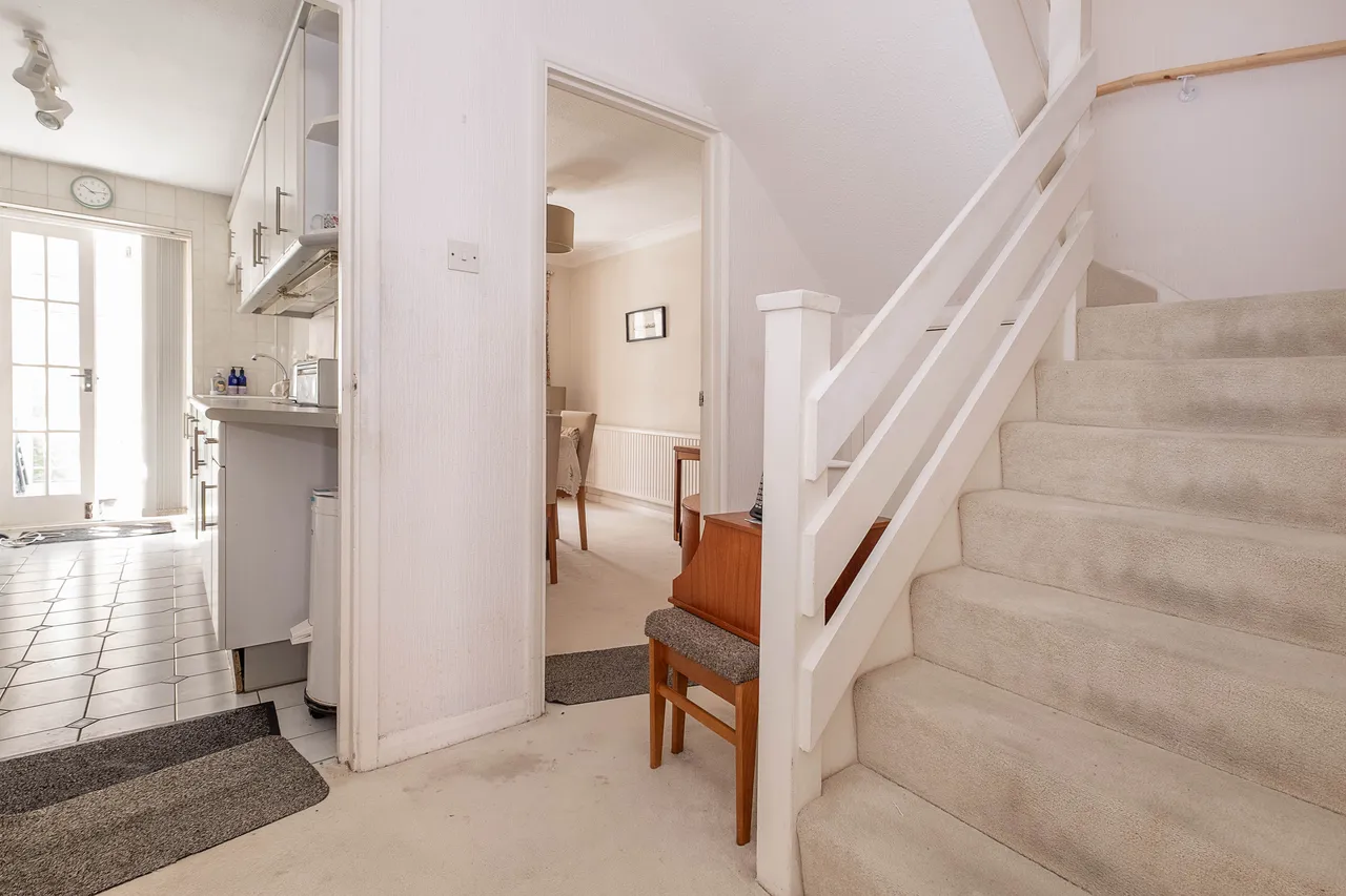 Pine Grove, London, SW19, photo 17