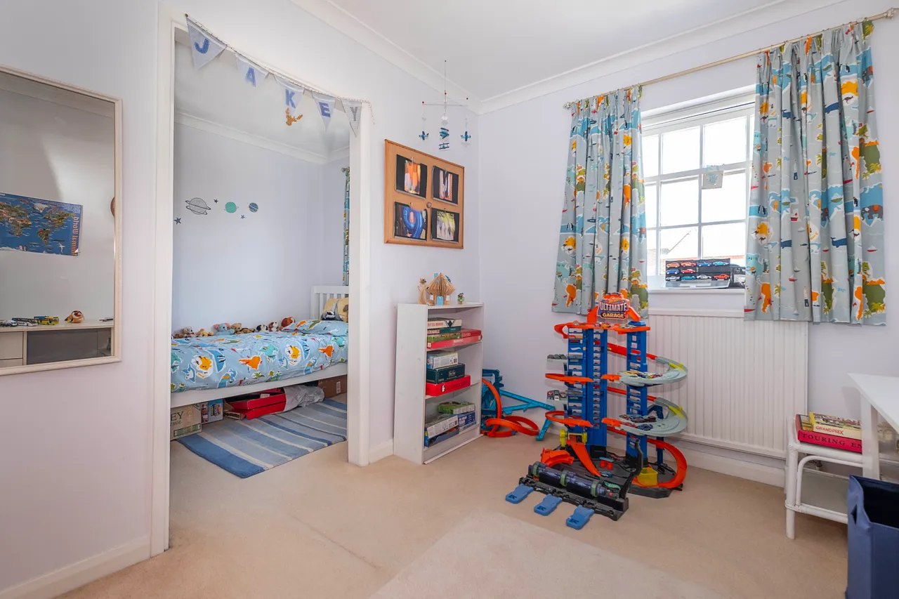 Pine Grove, London, SW19, photo 24
