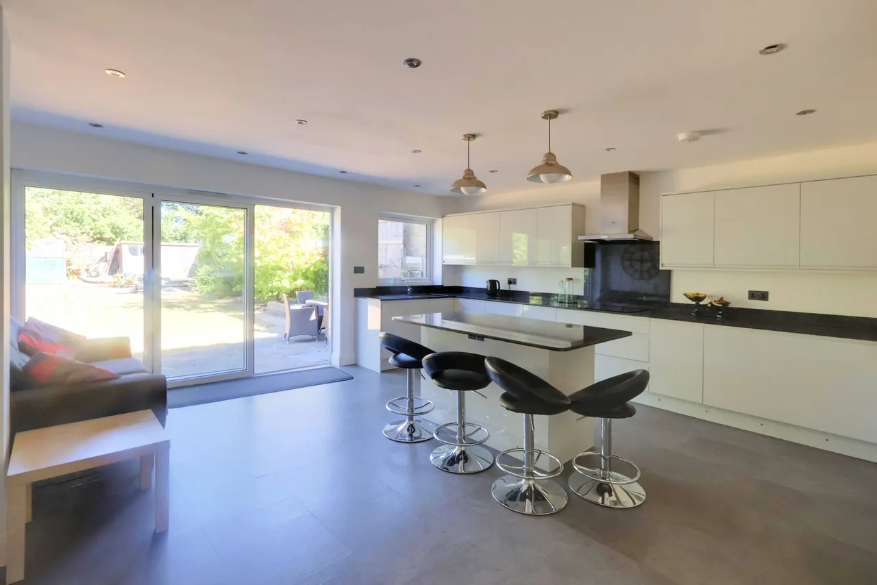 Shirley Avenue, Croydon, Croydon, CR0 8SQ, photo 2