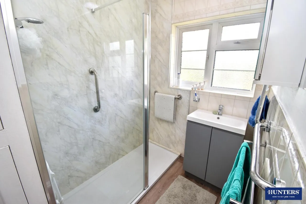 Carisbrooke Road, Leicester, LE2, photo 13