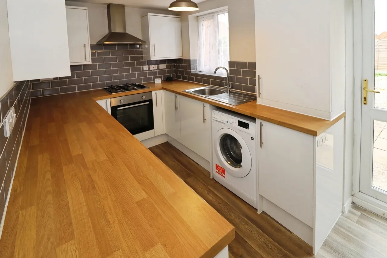 Oaktree Crescent, Bradley Stoke, Bristol, BS32, photo 4