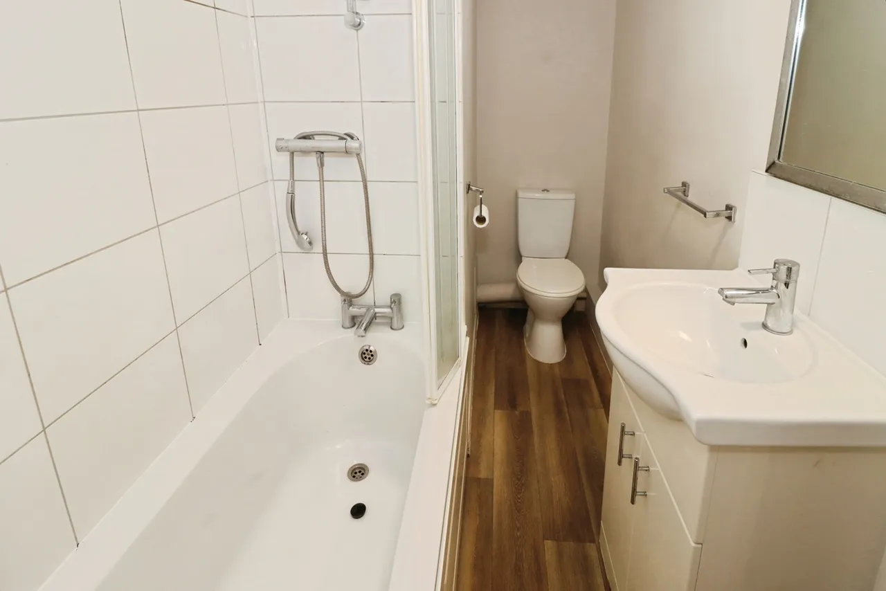 Oaktree Crescent, Bradley Stoke, Bristol, BS32, photo 10