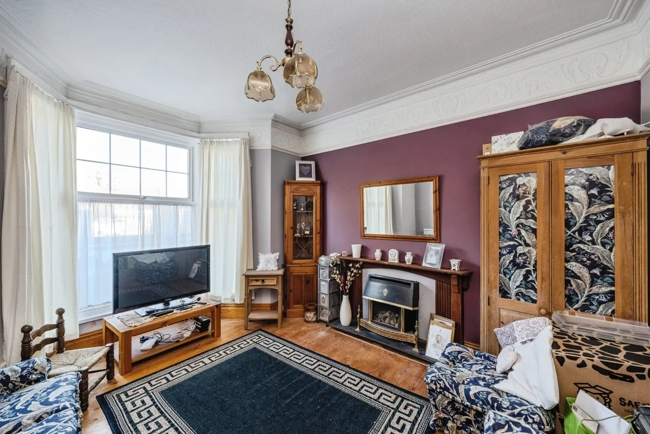 Newton Road, Swansea, SA3, photo 2