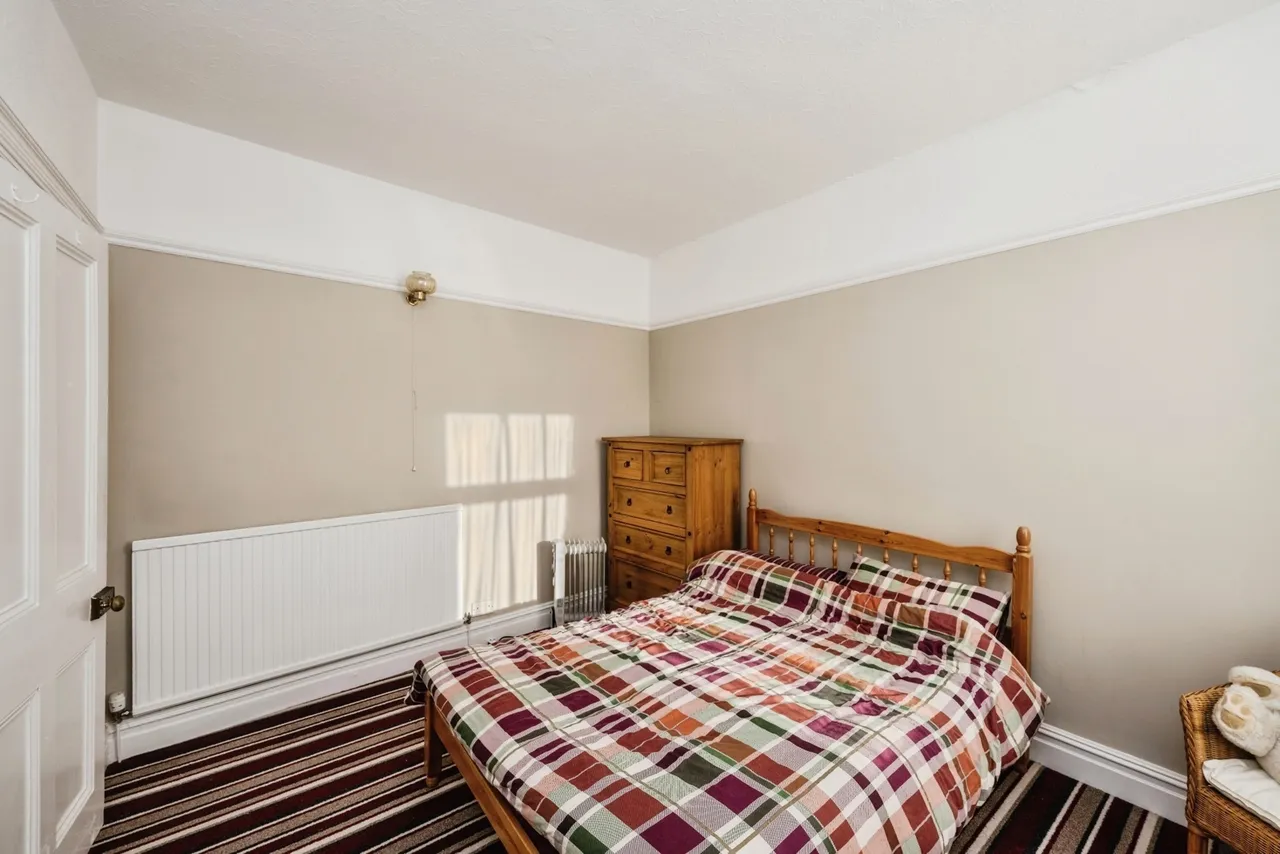 Newton Road, Swansea, SA3, photo 11