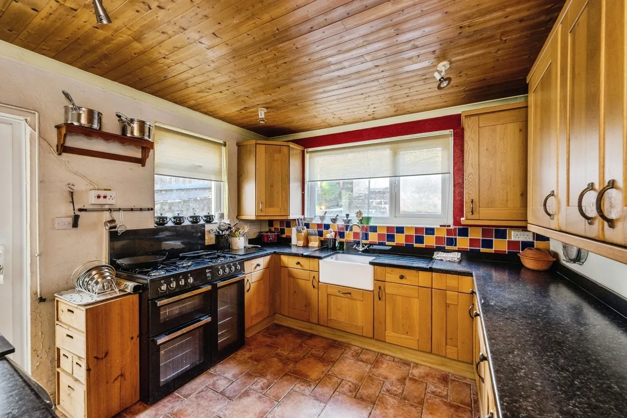 Newton Road, Swansea, SA3, photo 8